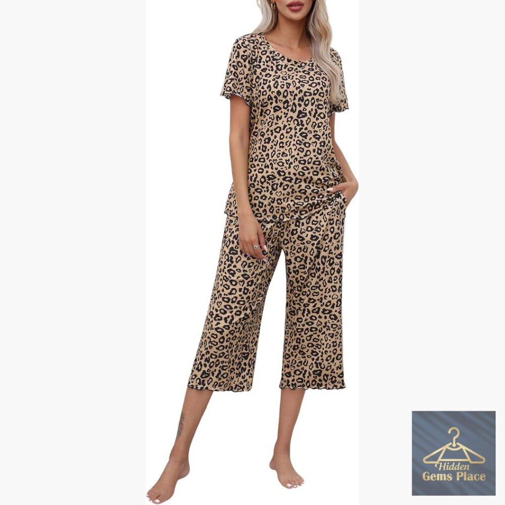 Soft Short Sleeve Pajama Set with Capri Pants S-XXL Lounge Sleepwear